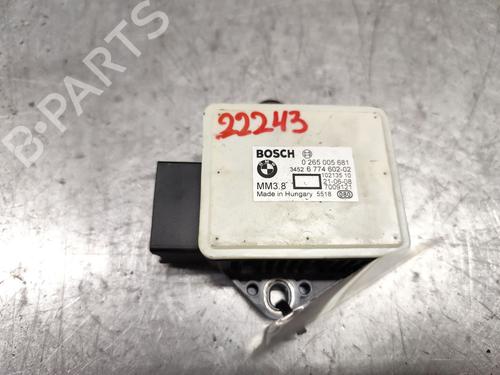 Used Electronic module BMW 5 (E60) 520 d (177 hp) 24292522