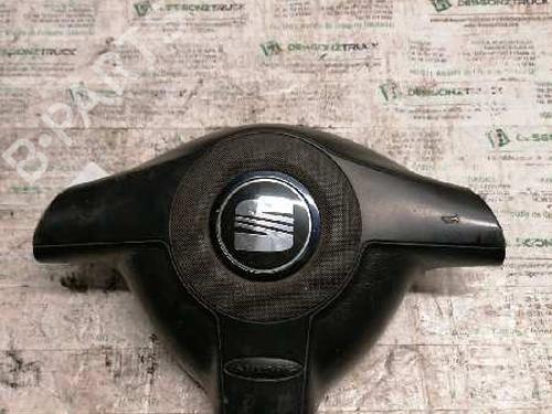 Used Driver airbag SEAT LEON (1M1) [1999-2006]  21474843