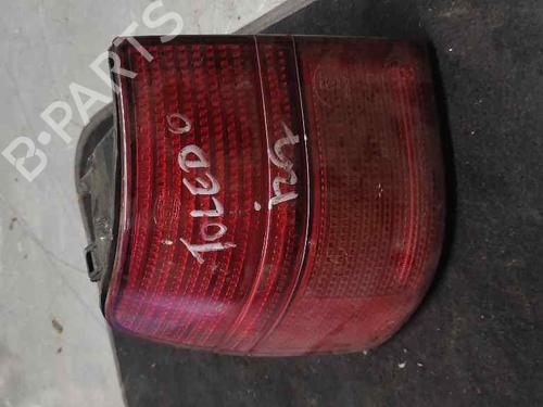 Used Left taillight SEAT TOLEDO I (1L2) [1991-1999]  21404048