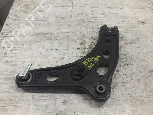 Used Right front suspension arm RENAULT TRAFIC II Van (FL) [2001-2025]  21455412