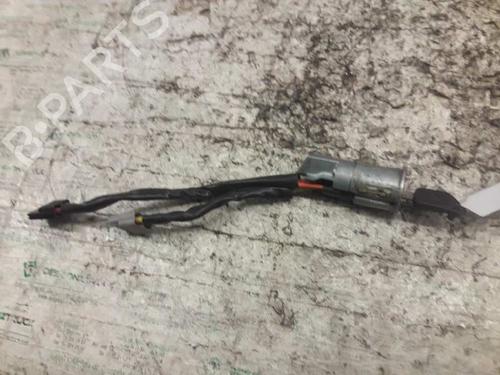 Used Ignition barrel RENAULT RAPID Box Body/MPV (F40_, G40_) [1985-2001]  21450911