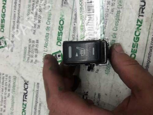 Used Switch NISSAN X-TRAIL I (T30) [2001-2013]  21452508
