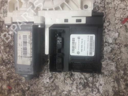 Left front window motor SEAT LEON (1P1) | BP21468067E21