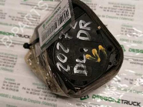Used Front right seatbelt RENAULT MASTER II Van (FD) [1997-2013]  21473339