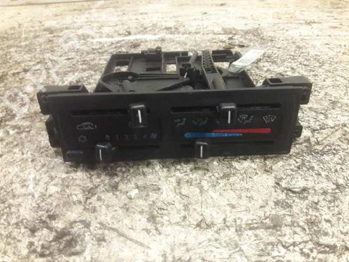 Commande Chauffage NISSAN TERRANO II (R20) [1992-2007]  21465135