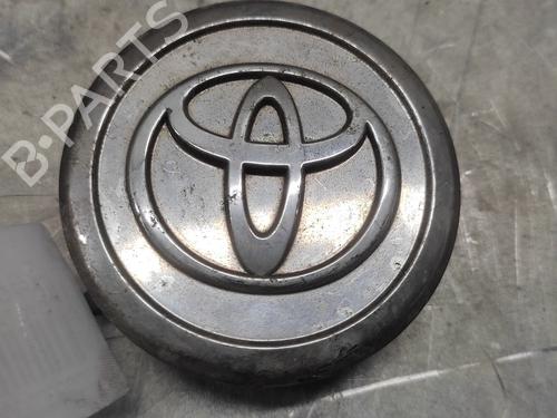 Used Hub cap TOYOTA AVENSIS Saloon (_T25_) [2003-2008]  25801140