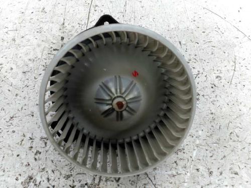 Used Heater blower motor TOYOTA COROLLA Saloon (_E12_) 1.6 VVT-i (ZZE121_, ZZE121R) (110 hp) 21442852