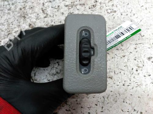 Used Headlight switch Headlight switch RENAULT MASTER II Van (FD) [1997-2013] 21445062 21445062