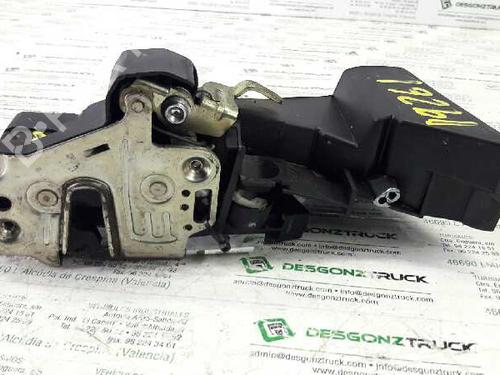 Used Front left lock MERCEDES-BENZ C-CLASS (W202) [1993-2000]  21447536