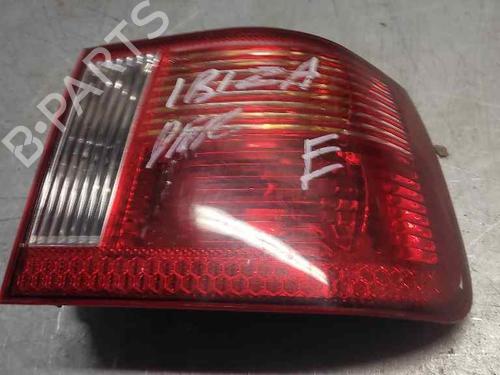 Used Right taillight SEAT IBIZA II (6K1) 1.0 (50 hp) 21403105