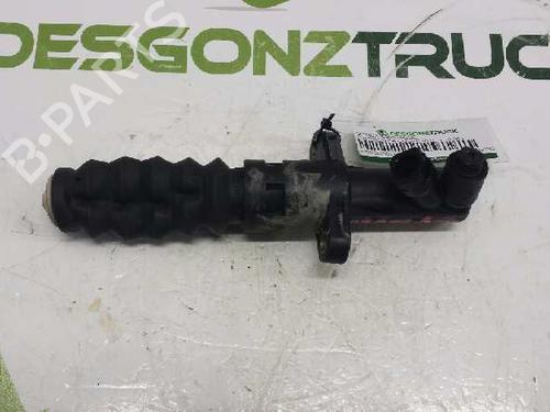 Used Clutch slave cylinder CITROËN C4 Coupe (LA_) [2004-2013]  21426059