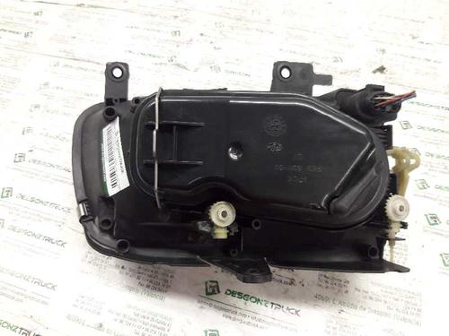 Left headlight VW POLO (6N2)  | BP21444565C28 