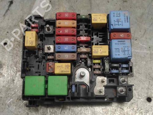 Used Fuse box PEUGEOT 308 II (LB_, LP_, LW_, LH_, L3_) [2013-2021]  21408740