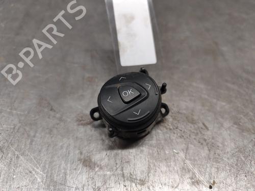 Used Steering wheel controls Steering wheel controls 38702195 38702195