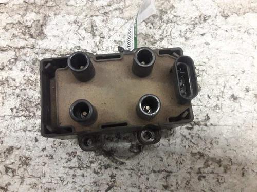 Used Ignition coil RENAULT MEGANE I Coach (DA0/1_) [1996-2003]  21458525