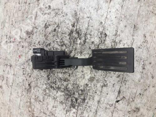Used Pedal FORD FOCUS II (DA_, HCP, DP) [2004-2013]  21460702