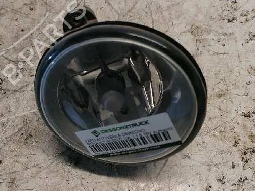 Used Right front fog light RENAULT SCÉNIC I MPV (JA0/1_, FA0_) 1.6 16V (116 hp) 21479600