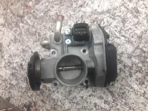 Used Throttle body TOYOTA CARINA E VI (_T19_) [1992-1997]  21468806