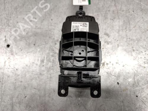 Switch BMW 3 (F30, F80) 320 d xDrive | BP24395443I30 