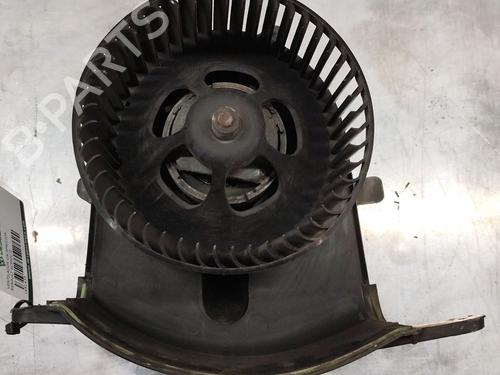 Used Heater blower motor RENAULT SCÉNIC II (JM0/1_) [2003-2010]  30168556