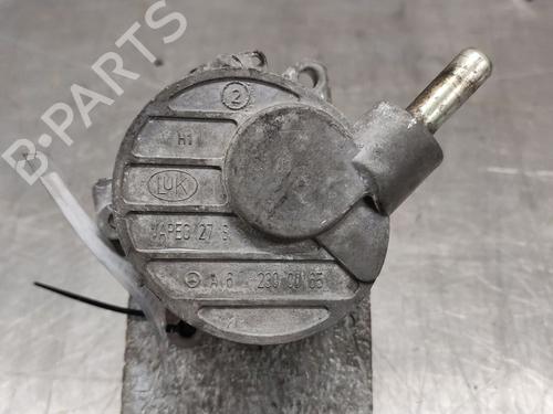 Used Vacuum pump MERCEDES-BENZ M-CLASS (W163) ML 400 CDI (163.128) (250 hp) 30890643
