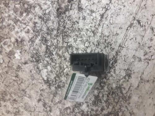 Switch HYUNDAI ELANTRA III (XD)  | BP21462730I30 