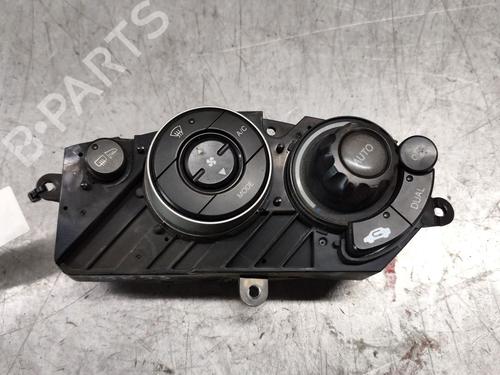 Used Climate control HONDA CIVIC VIII Hatchback (FN, FK) 2.2 CTDi (FK3) (140 hp) 28608704