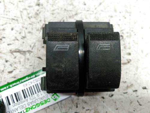 Mando elevalunas delantero izquierdo AUDI A3 (8L1) [1996-2006]  21443987