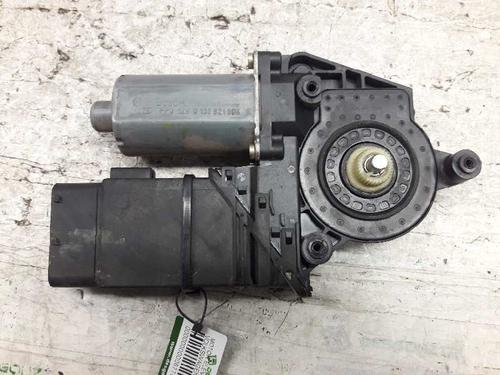 Rudehejsemotor forskærm højre VW PASSAT B5.5 (3B3) 1.9 TDI (130 hp) 21457448