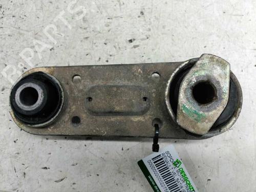 Used Engine mount RENAULT VEL SATIS (BJ0_) [2002-2025]  21426283