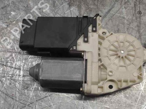 Right front window motor SEAT LEON (1M1)  | BP21405612E20 
