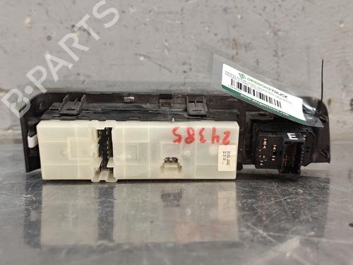 Left front window switch NISSAN X-TRAIL II (T31) 2.0 dCi 4x4 | BP32011116I27