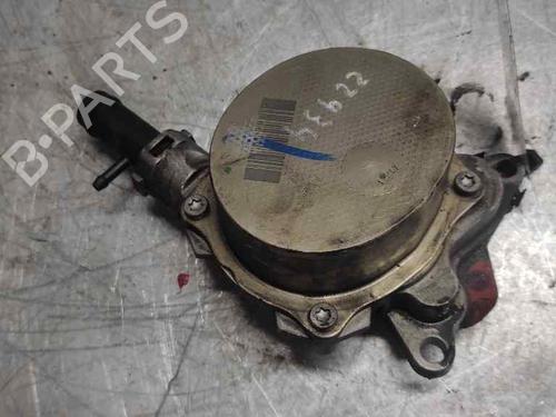 Used Vacuum pump RENAULT MASTER III Van (FV) [2010-2025]  21407947