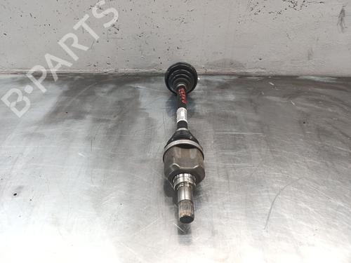 Left front driveshaft PEUGEOT 208 I (CA_, CC_) 1.2 THP 110 | BP30168065M38