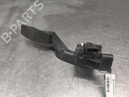 Pedal OPEL ZAFIRA A MPV (T98) [1999-2006]  32843606