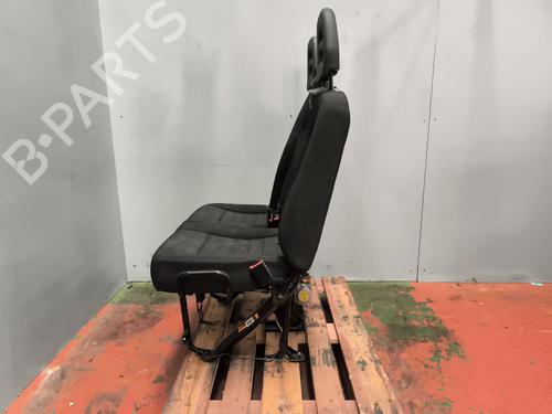 Right front seat IVECO DAILY VI Van 35S16, 35C16, 40C16, 50C16, 70C16 | BP38779001C16 - Image 2