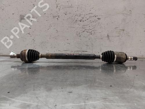 left-front-driveshaft-mercedes-benz-m-class-w163-1998-1999-2000-2001-2002-2003-2004-2005-31136967 main image