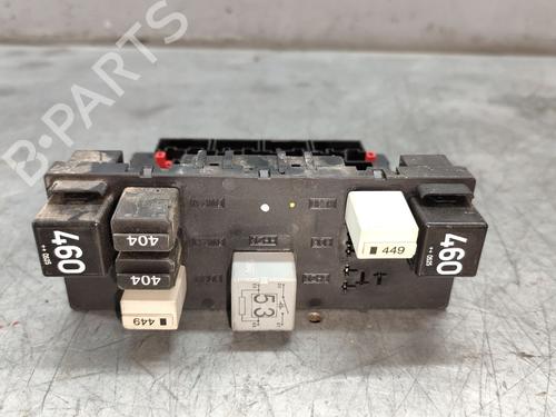 Sikringsdose VW GOLF V (1K1) 1.9 TDI (105 hp) 28804596