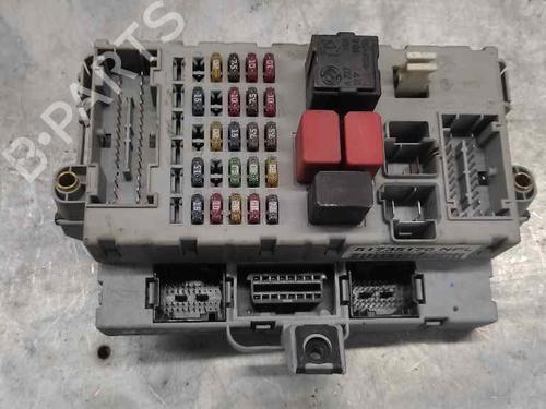 Used Fuse box FIAT DOBLO MPV (119_, 223_) 1.3 JTD 16V (70 hp) 21407017