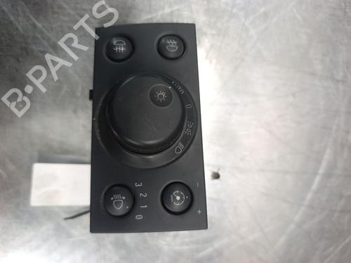 Used Headlight switch OPEL VECTRA C (Z02) [2002-2009]  30181911