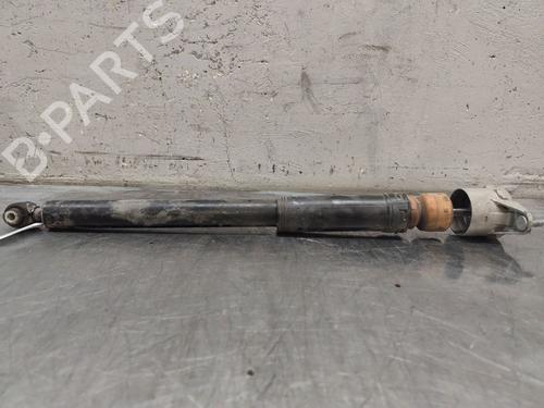 Used Left rear shock absorber MERCEDES-BENZ GLA-CLASS (X156) GLA 200 (156.943) (156 hp) 31290965