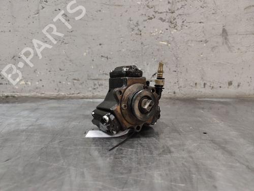 Used Injection pump FIAT GRANDE PUNTO (199_) 1.3 D Multijet (199.AXD11, 199.AXD1A, 199.AXD1B,... (90 hp) 32008330