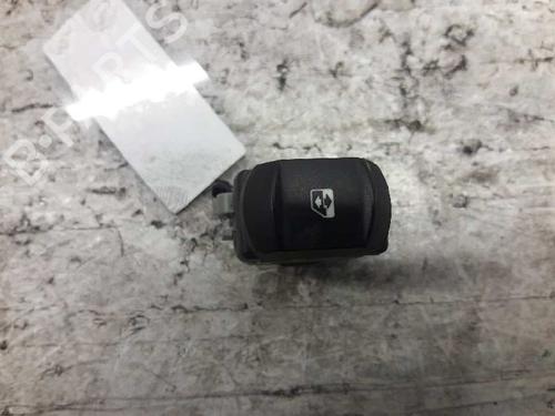 Used Right front window switch RENAULT MEGANE II (BM0/1_, CM0/1_) [2001-2012]  21458131