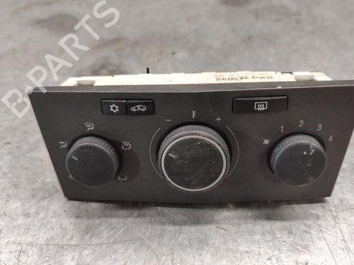 AC-Styringsenhed/Manøvreenhed OPEL ASTRA H (A04) [2004-2014]  28622951