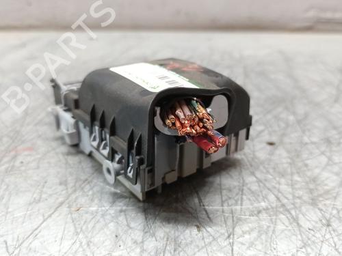 Fuse box OPEL INSIGNIA A (G09)  | BP25772457E1 
