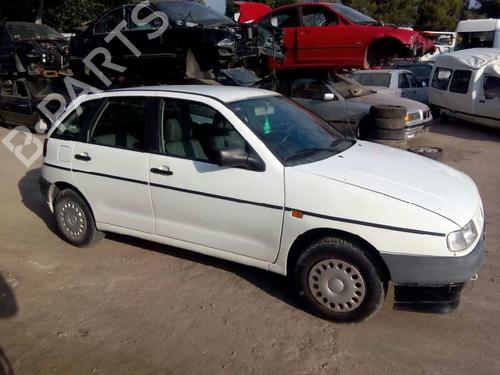 Left taillight SEAT IBIZA II (6K1)  | BP21425716C34 