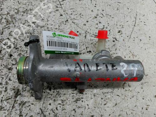 Used Brake master cylinder NISSAN VANETTE Van (_C22) [1986-2013]  24530210