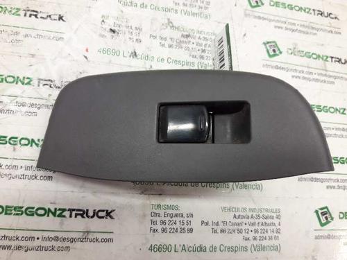 Used Right front window switch NISSAN NV200 Van [2010-2025]  21456338