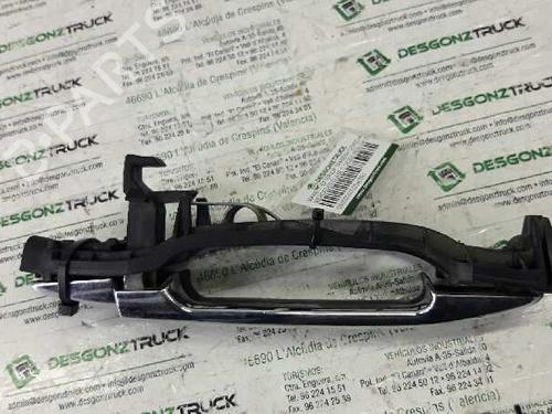 Used Rear right exterior door handle MERCEDES-BENZ C-CLASS (W202) [1993-2000]  21446248