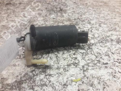 Used Washer pump FORD FIESTA V (JH_, JD_) [2001-2014]  21464348
